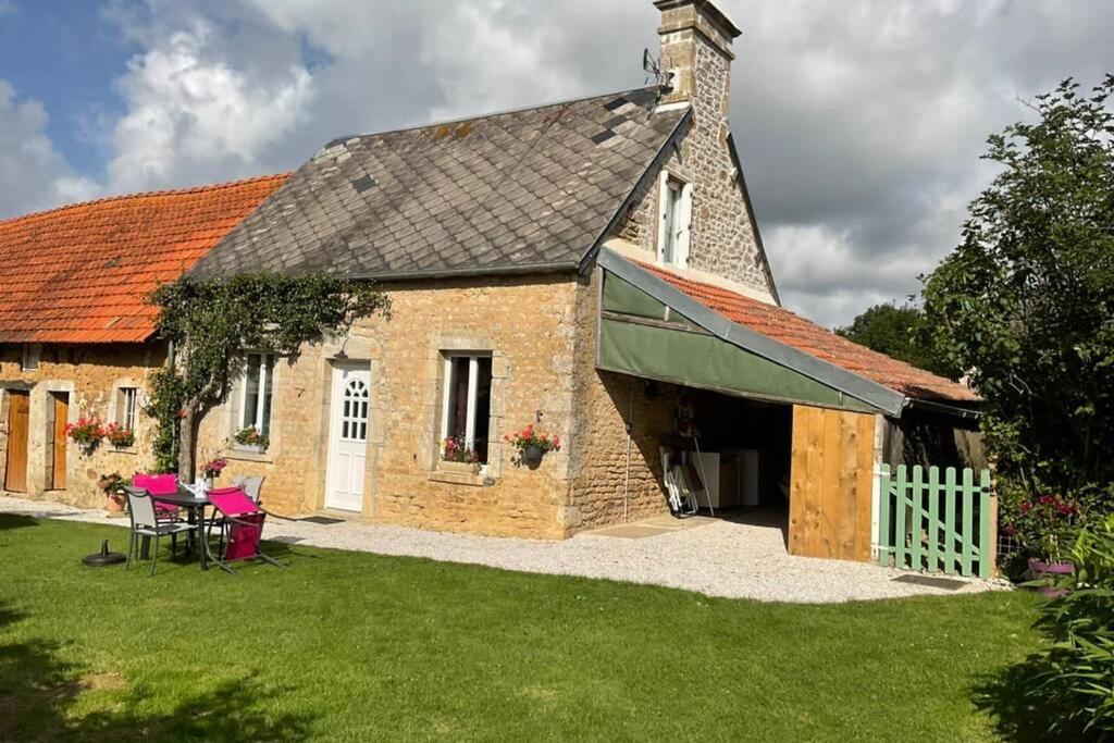 Gite En Cotentin Villa Etienville Екстериор снимка